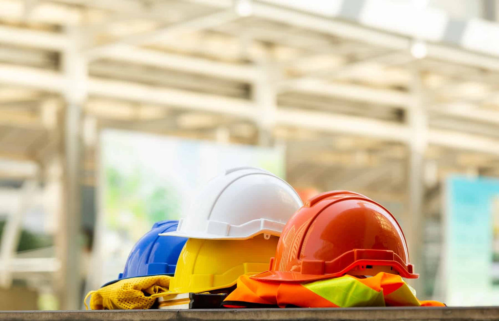 Do you have to wear a hard hat on a construction site? - The Sign Shed