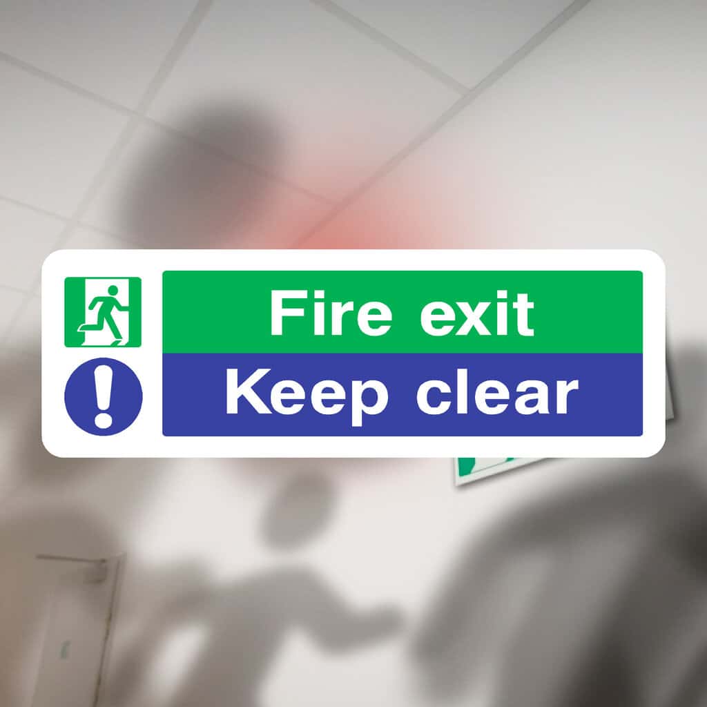 VSafety Cartello Uscita Di Sicurezza 'Fire Exit Keep Clear' - 300x100 Mm, Plastica Rigida 2 Mm, Conforme EN ISO 7010