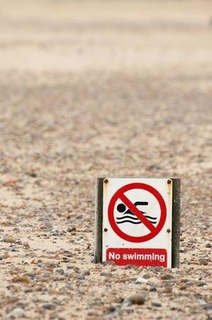Don’t let a lack of water safety signs dampen your business! - The Sign Shed