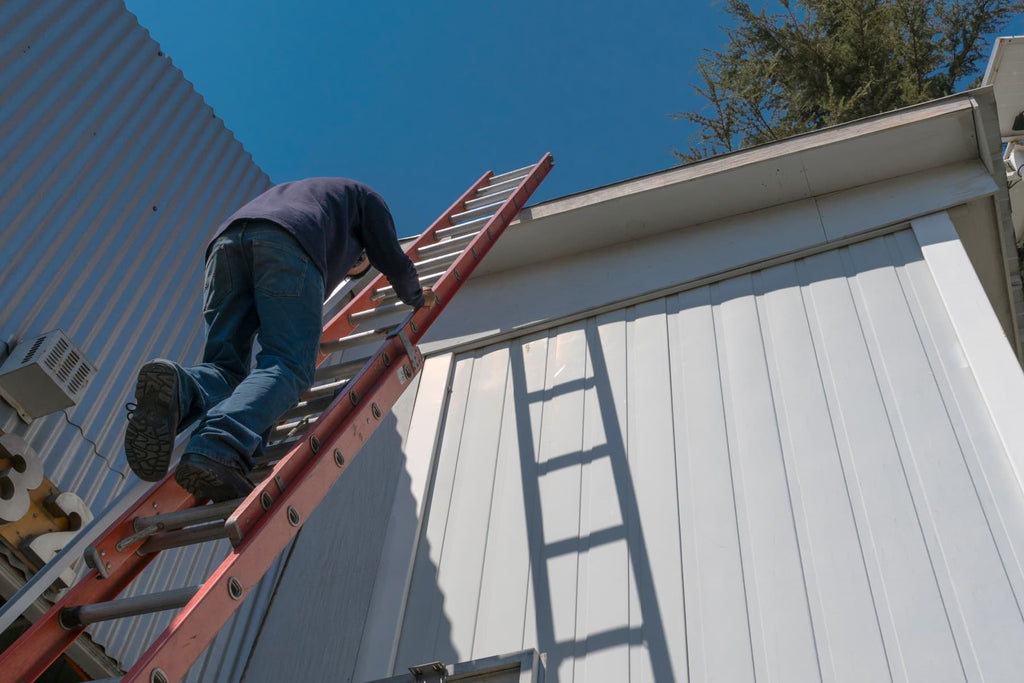 What are the HSE work at height regulations? - The Sign Shed