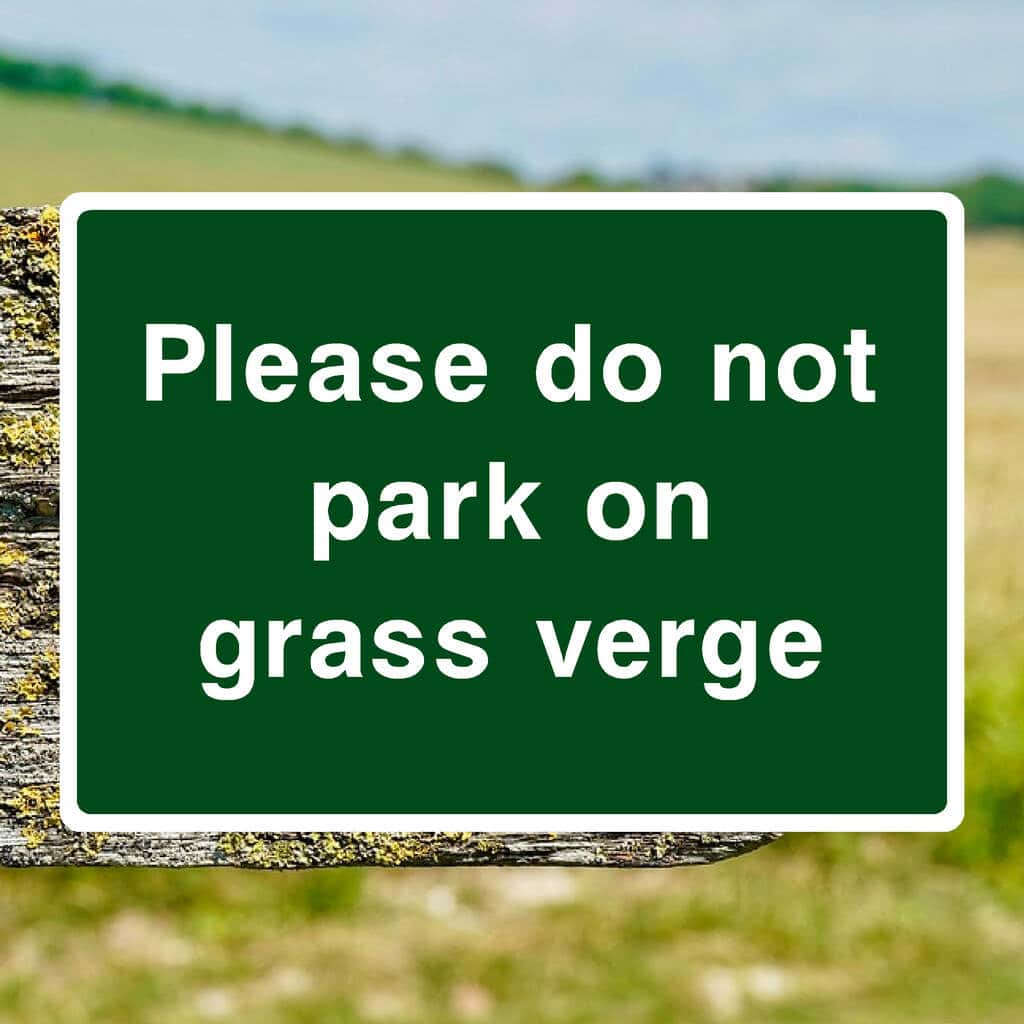 Do Not Park On Grass Verge Sign - The Sign Shed
